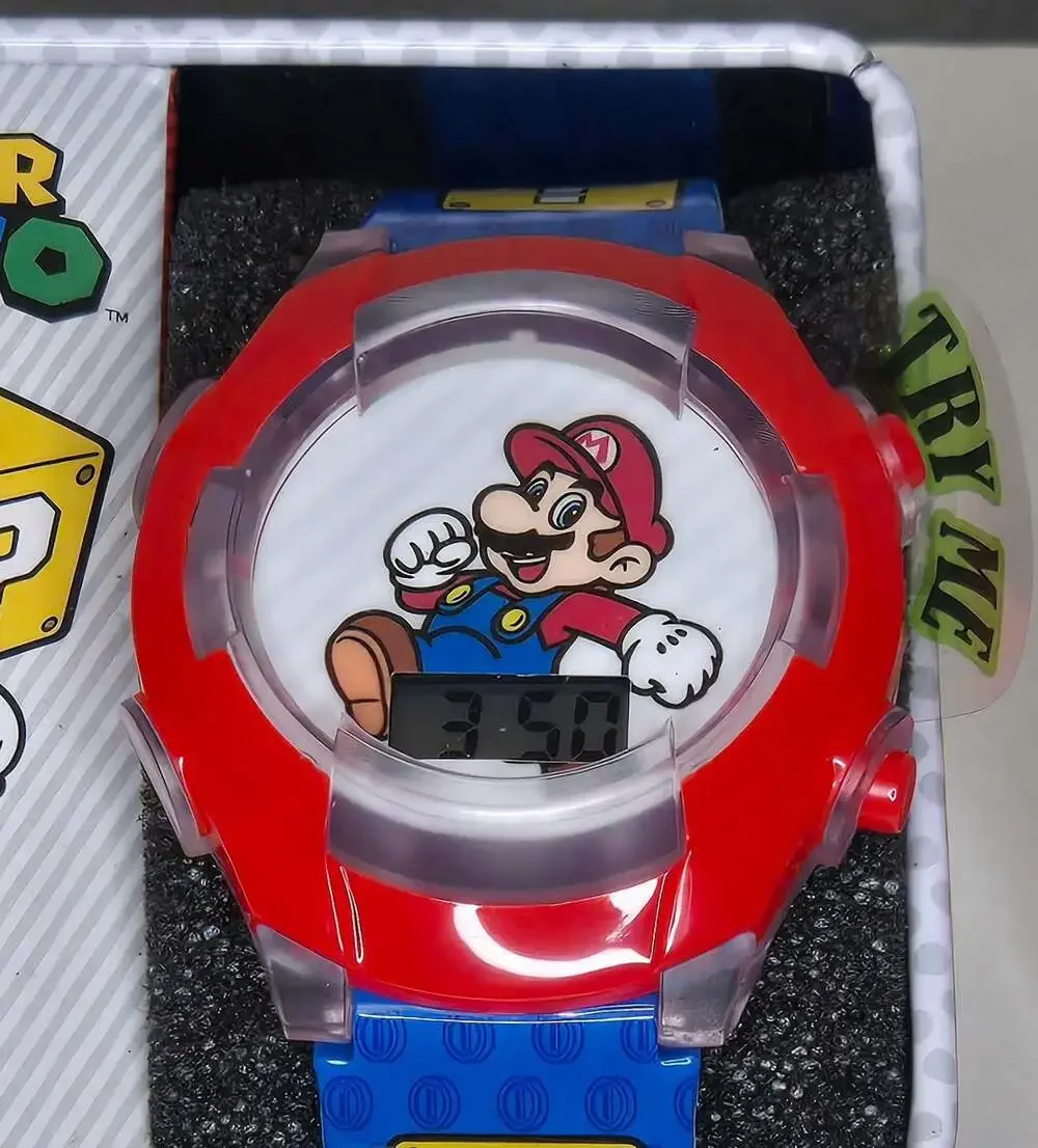 Super Mario LCD Digital Watch NIP Hour Minute